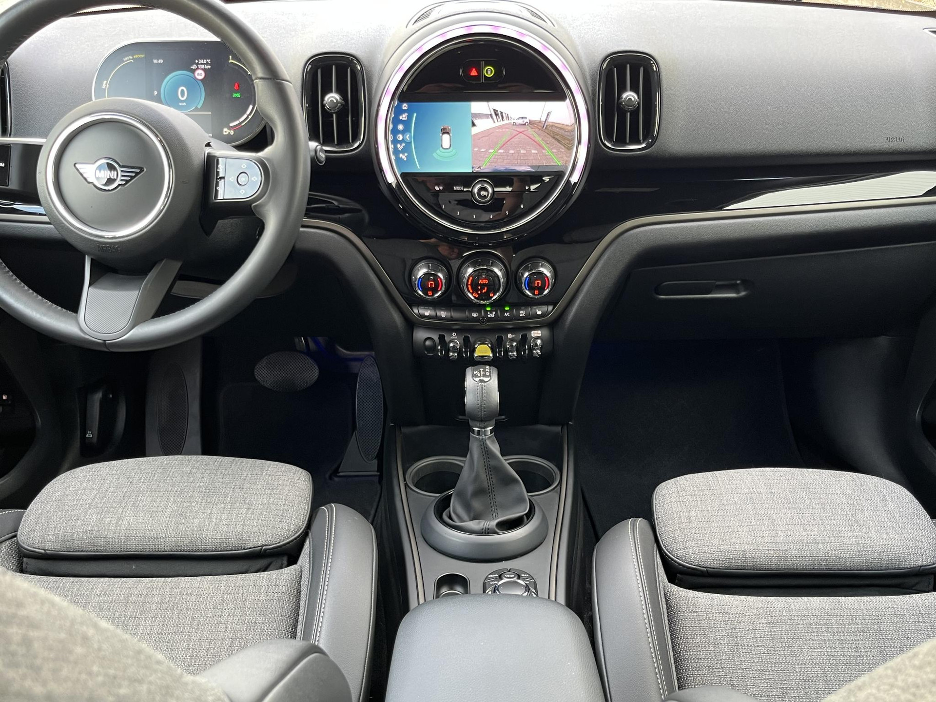 47161314-58.jpg